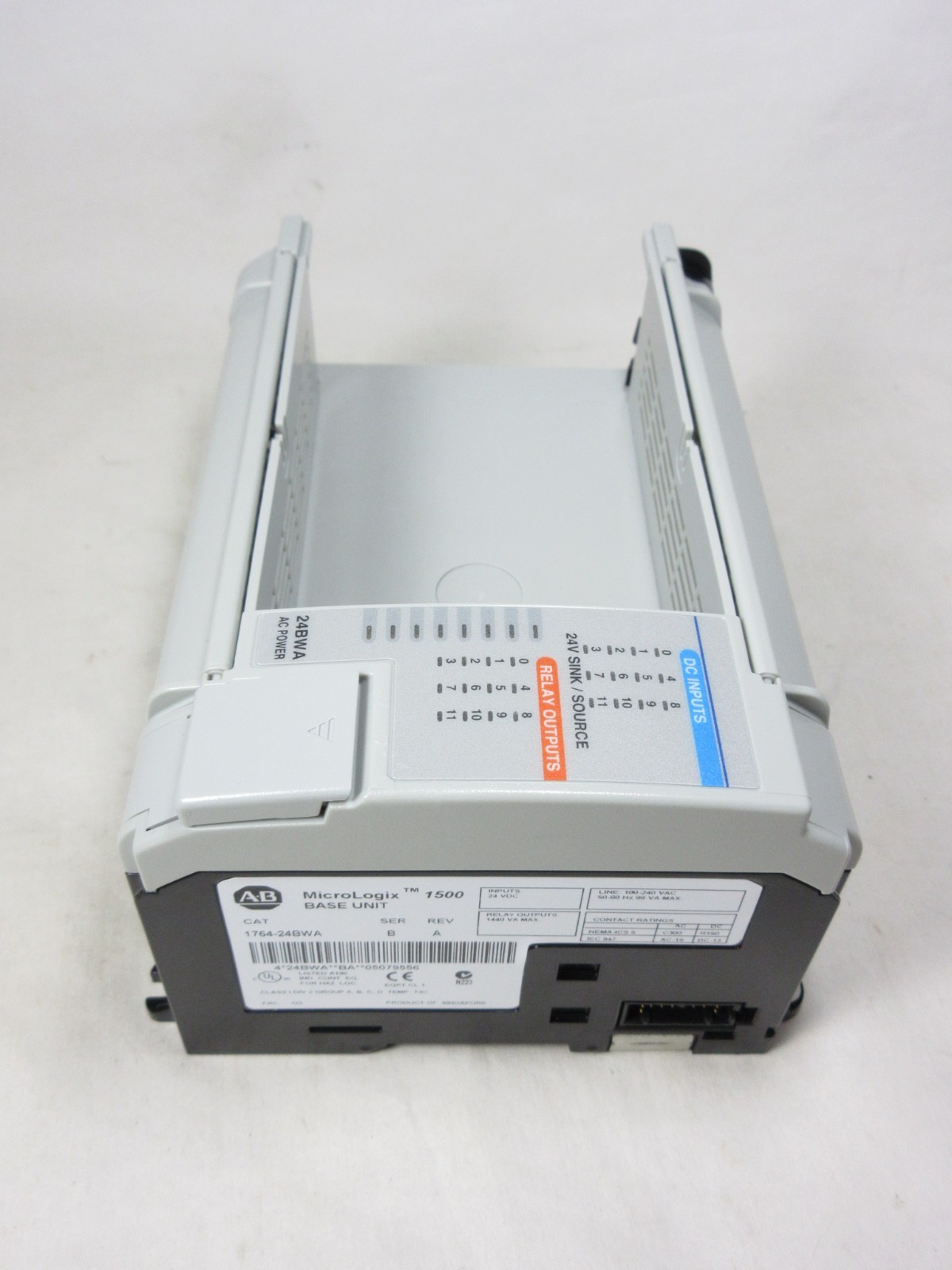 Allen Bradley, MicroLogix 1500, Base, 1764-24BWA, SER B, Excellent Condition