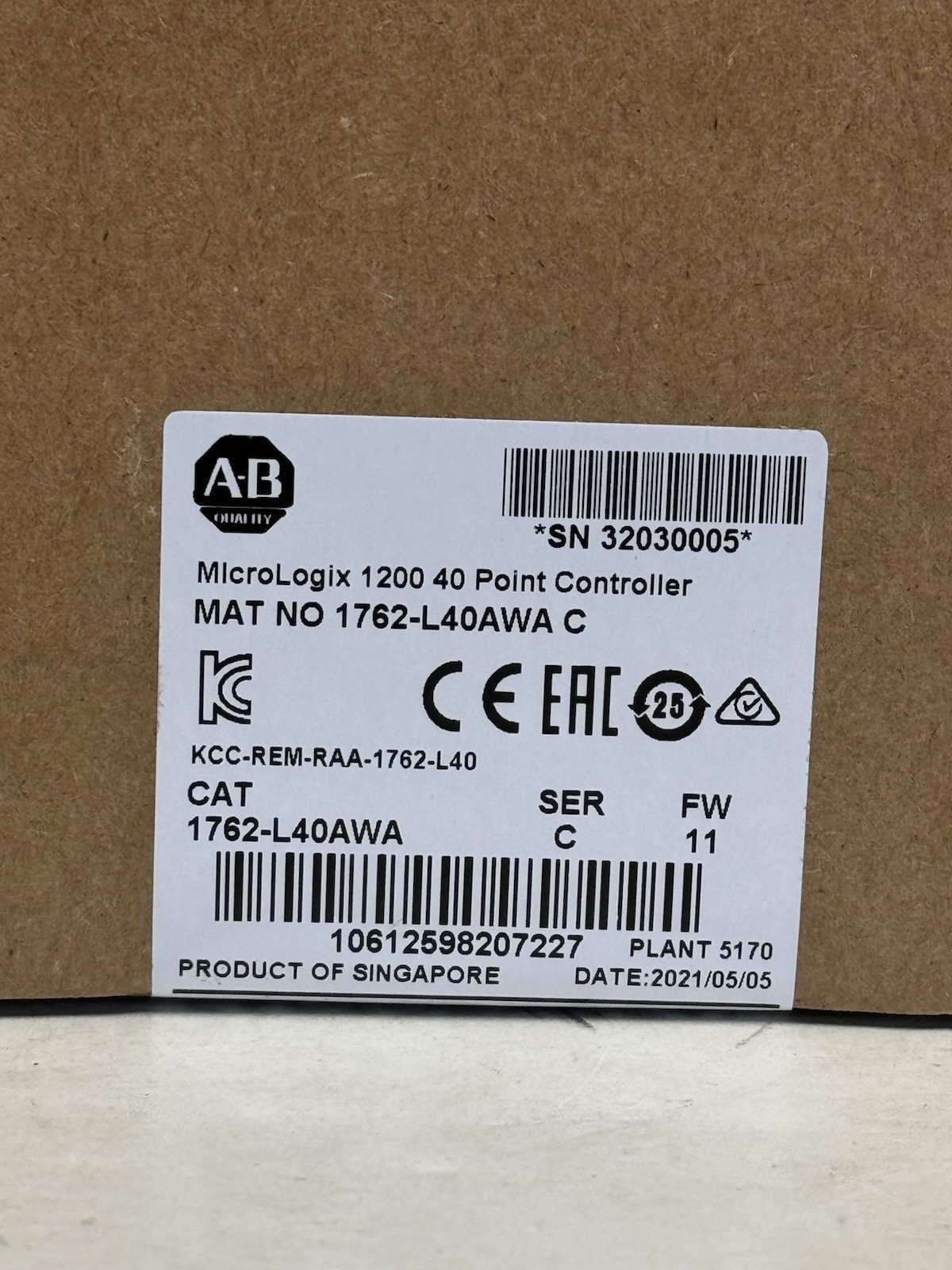 New Sealed AB 1762-L40AWA/C MicroLogix 1200 40 Point Controller 1762L40AWA serC