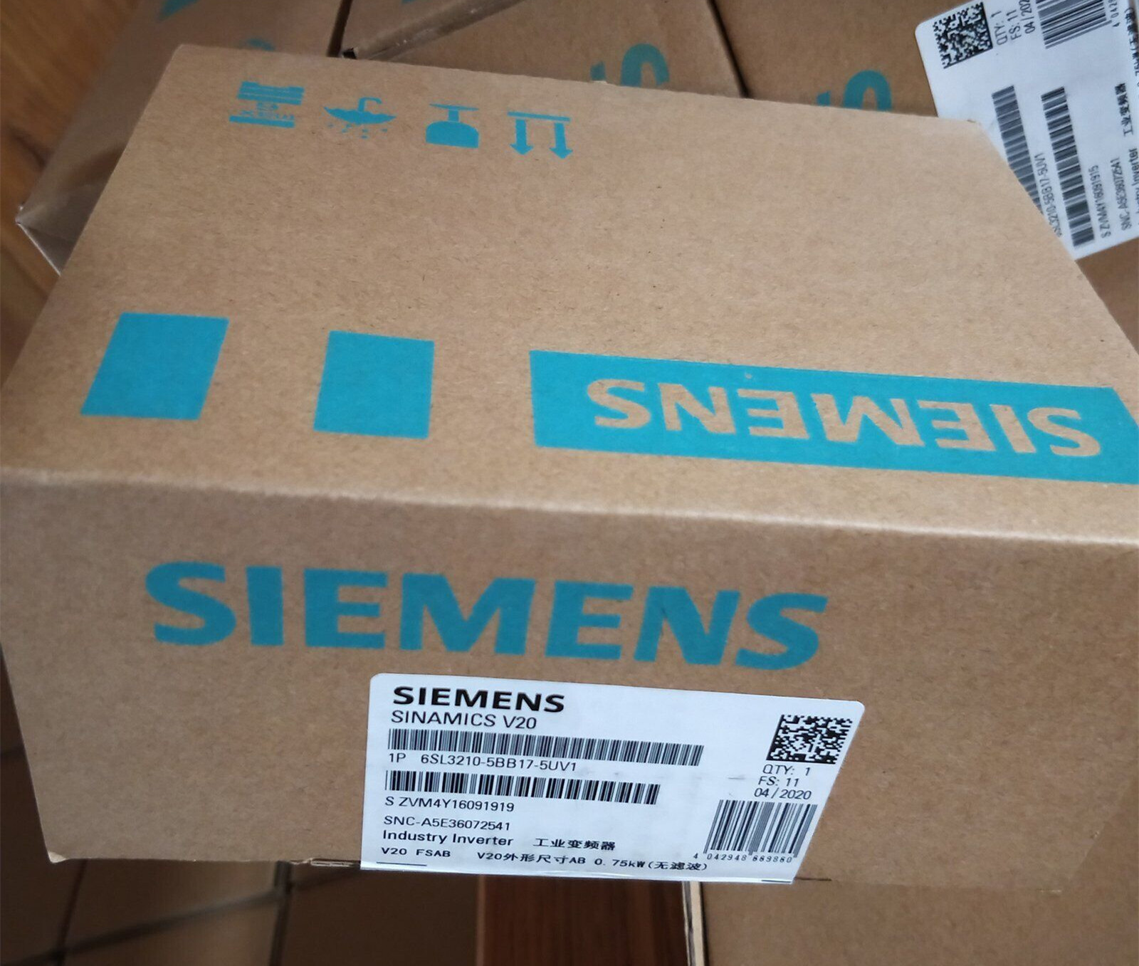 6SL3210-5BB17-5UV1 1PCS NEW SIEMENS SINAMICS V20 RATED POWER 6SL3210-5BB17-5UV1