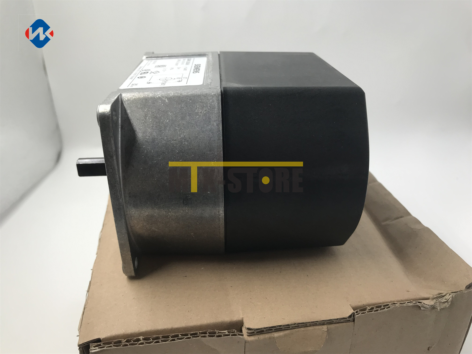 1PCS Brand New Siemens Servo Motor SQM45.295A9 SQM4 5.295A9