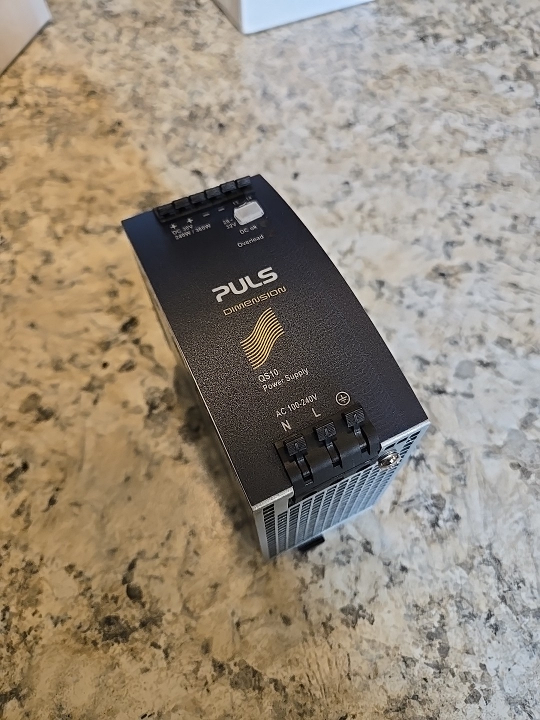 PULS DIMENSION QS10.301 DIN Rail Power Supply 24V DC 8A 250W