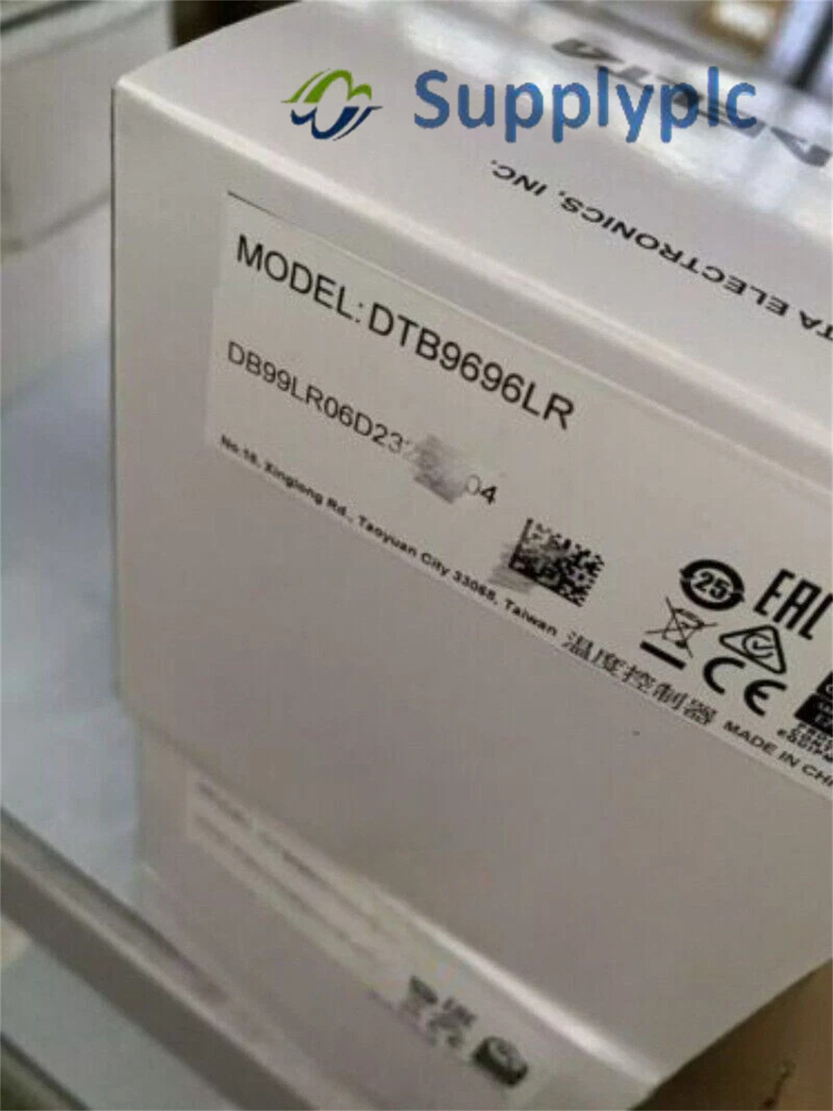 Delta Temperature controller DTB9696LR New Genuine In Box Expedited Ship 1PCS