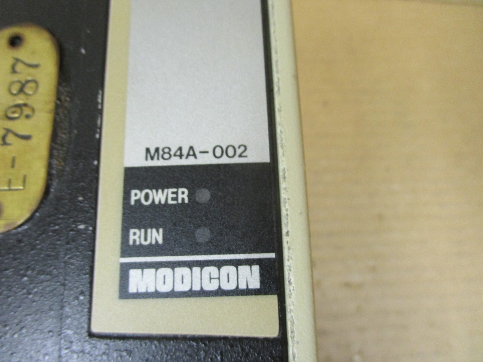 GOULD MODICON PROGRAMMABLE CONTROLLER AS-M84A-002 120/240Vac 1.0A