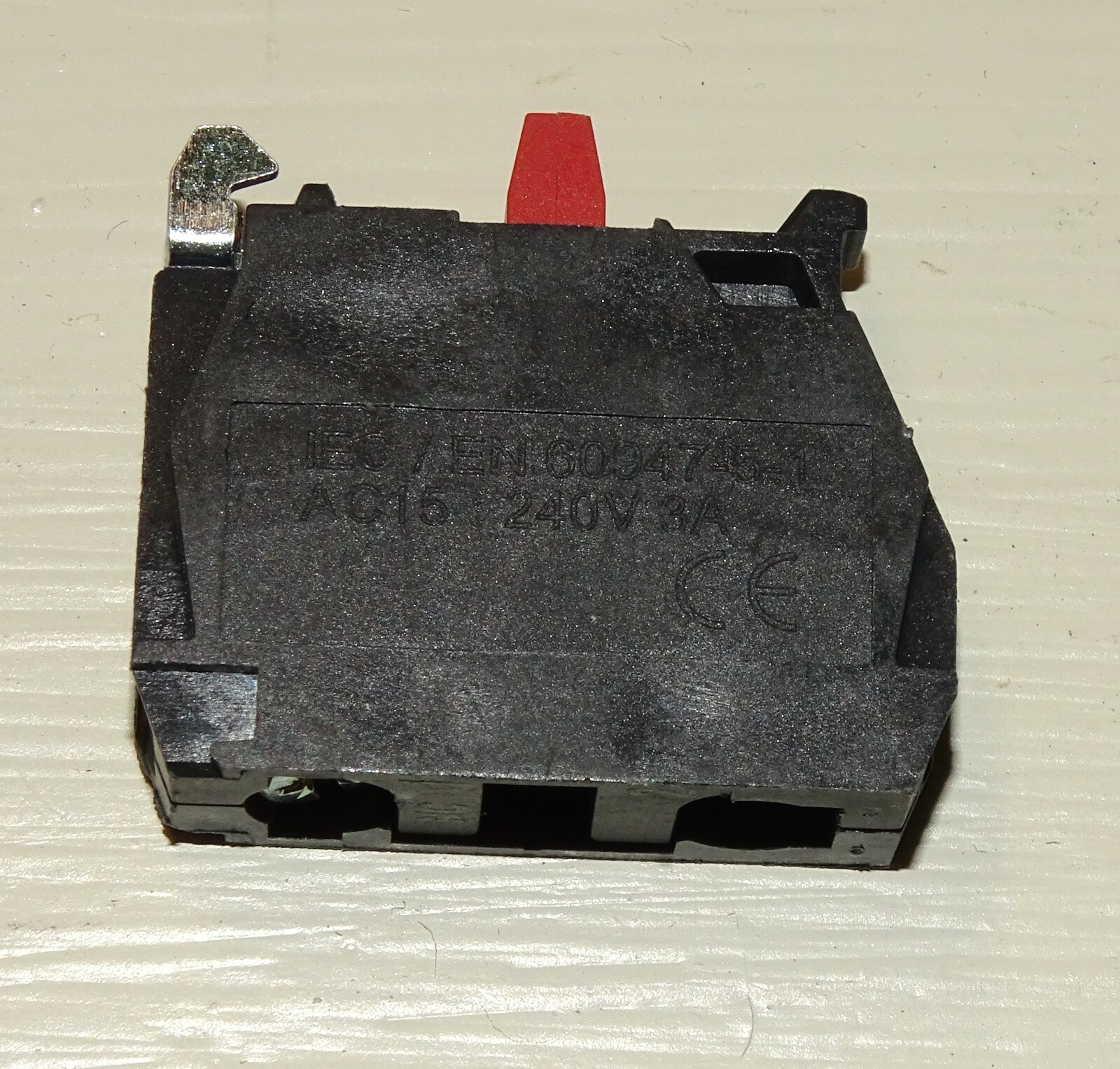 NEW ZBE-102 Contact Block lot for Schneider & Telemecanique Push Button operator
